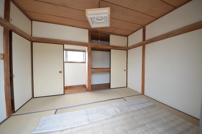 Living and room. Japanese-style room 6 quires