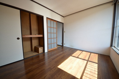 Living and room. ☆ room ☆