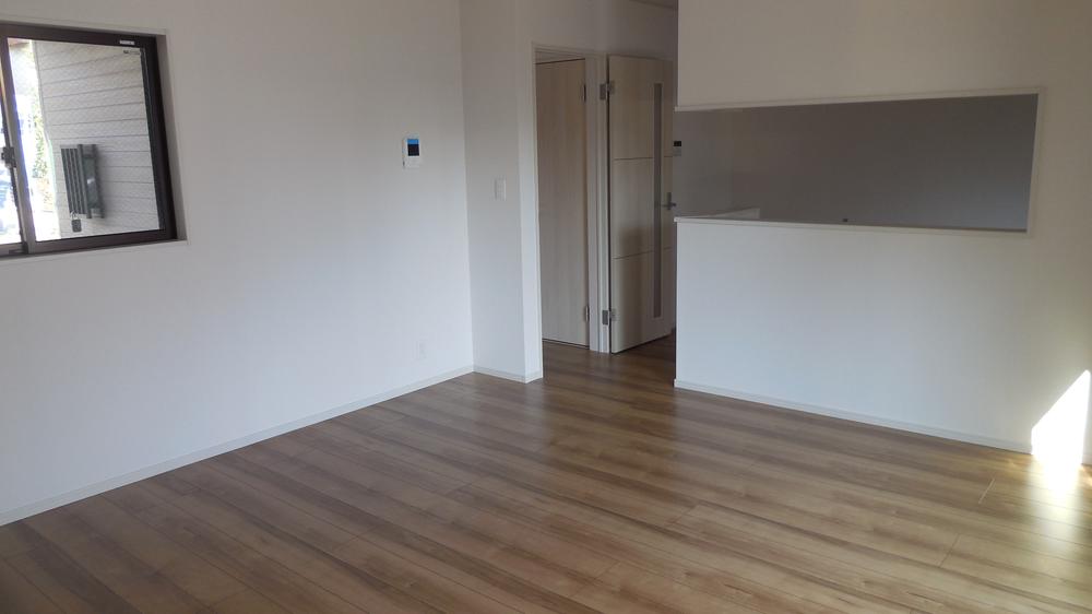 Living. Indoor (10 May 2013) Shooting