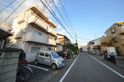 Other. Until the other (Other) 1m