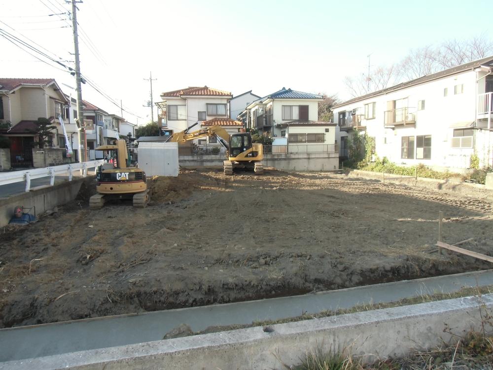 Local land photo. Local (12 May 2013) Shooting