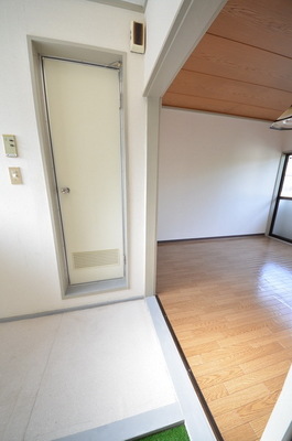 Entrance.  ☆ From here is the beginning and end of the day ☆