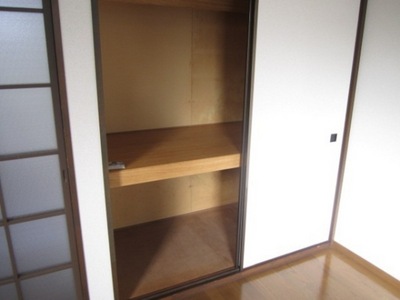 Receipt. Storage space