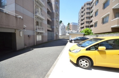 Other. Until the other (Other) 10m