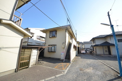 Other. 1m to the periphery (other)