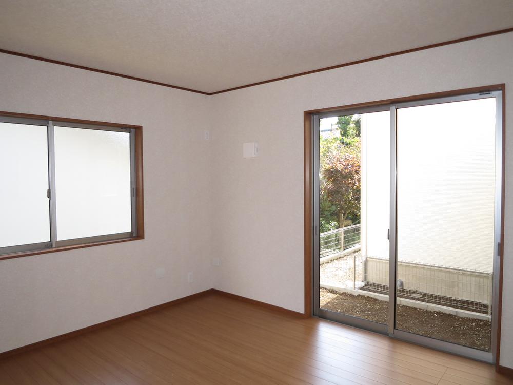 Living. Indoor (11 May 2011) Shooting