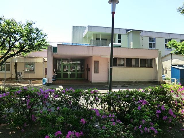 kindergarten ・ Nursery. Good friend to nursery school 406m