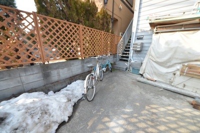 Other. Until the other (Other) 10m