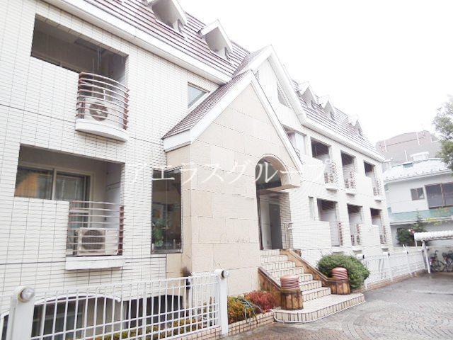 Building appearance. appearance