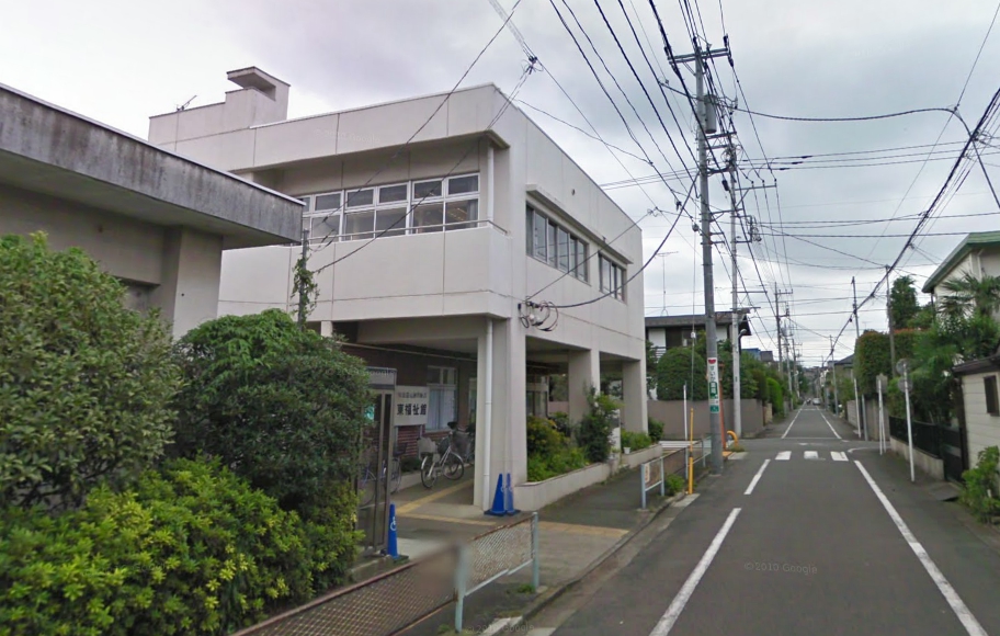 library. East Branch 652m to the library (library)