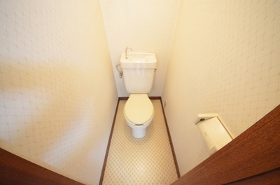 Toilet. It toilet is also good