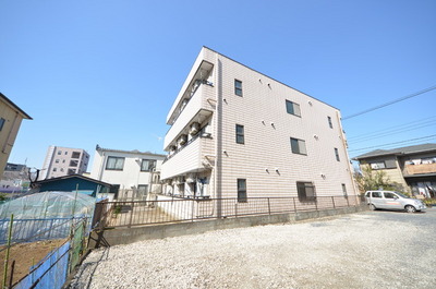 Other. 1m to the periphery (other)