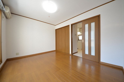 Other room space.  ☆ Space in the sun ☆ 