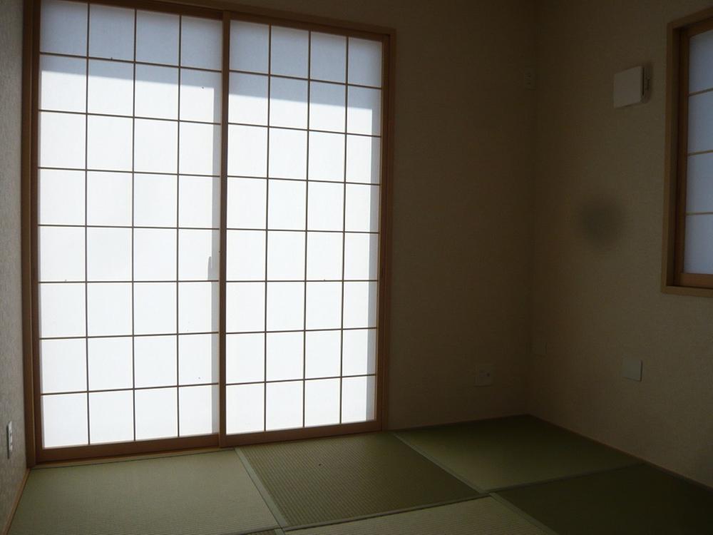 Other introspection. Japanese style room