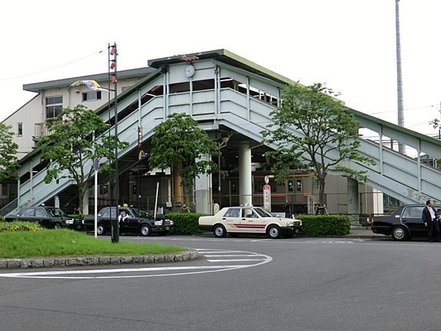 station. Ekimae Showa smell drifts is, Moderately commercial facilities dotted, It has extended life convenience.