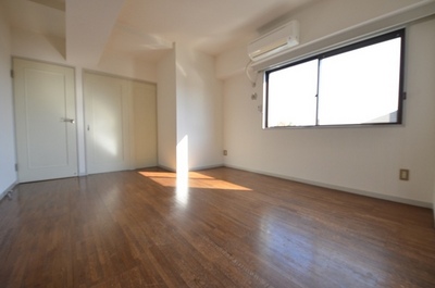 Other room space. All Western-style