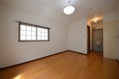 Other room space. Western-style 6 Pledge