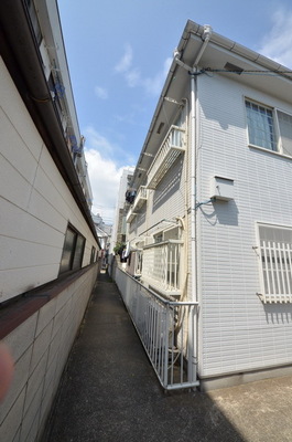 Other. Until the other (Other) 1m