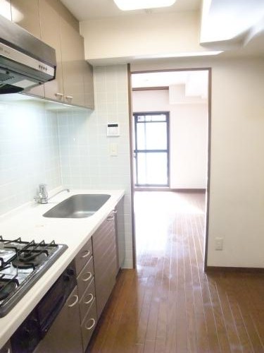 Kitchen. Reform before (mid-February ~ Late scheduled to be completed)