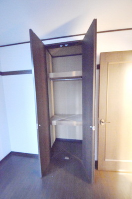 Receipt.  ☆ Western-style housing ☆