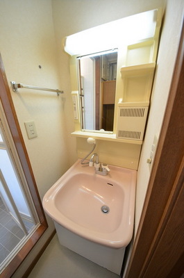 Washroom. ☆ Grooming is from here ☆