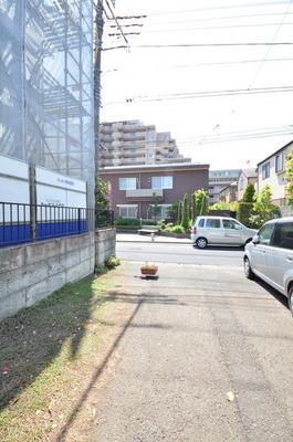 Other. Until the other (Other) 10m