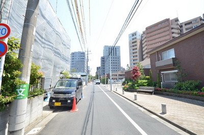 Other. Until the other (Other) 10m