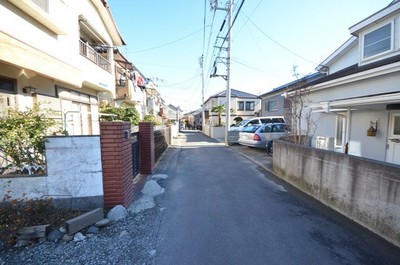 Other. Until the other (Other) 1m