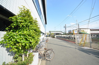 Other. Until the other (Other) 10m