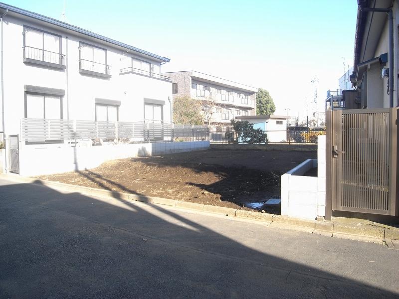 Local appearance photo. Beautiful shaping land, Green is a rich living environment.