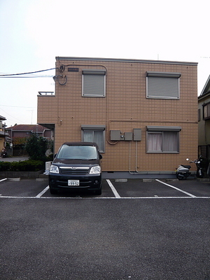 Parking lot. Available parking site, Comfortable footwork