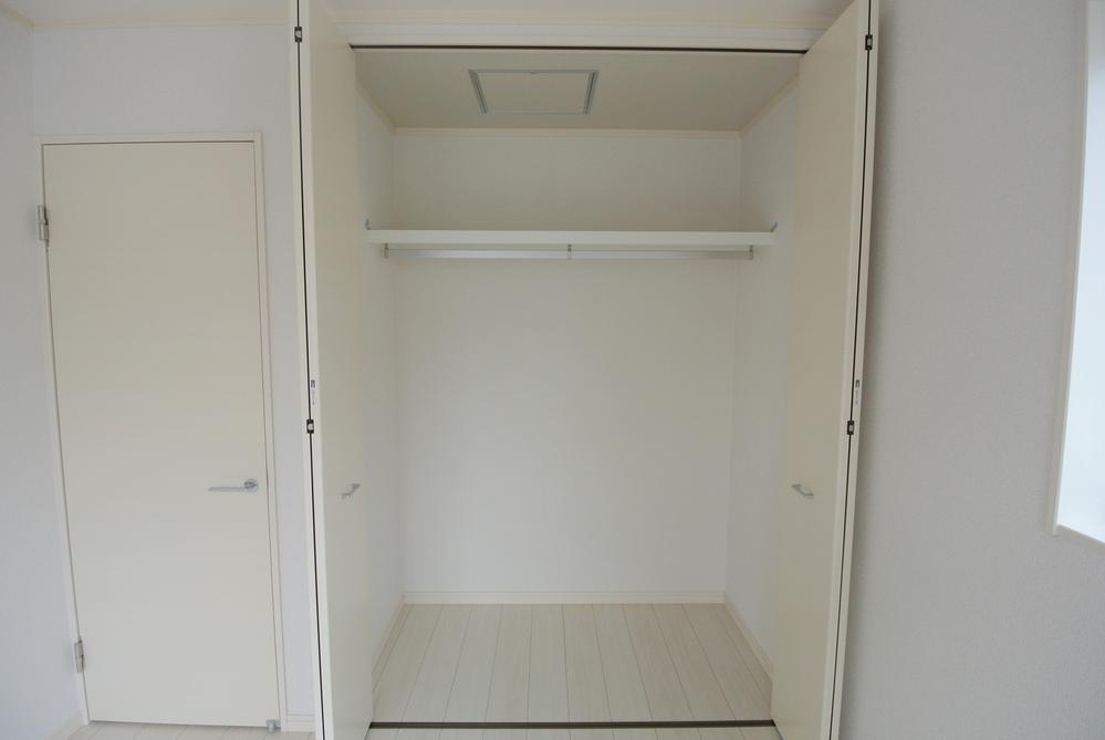 Receipt. 4 Building storage