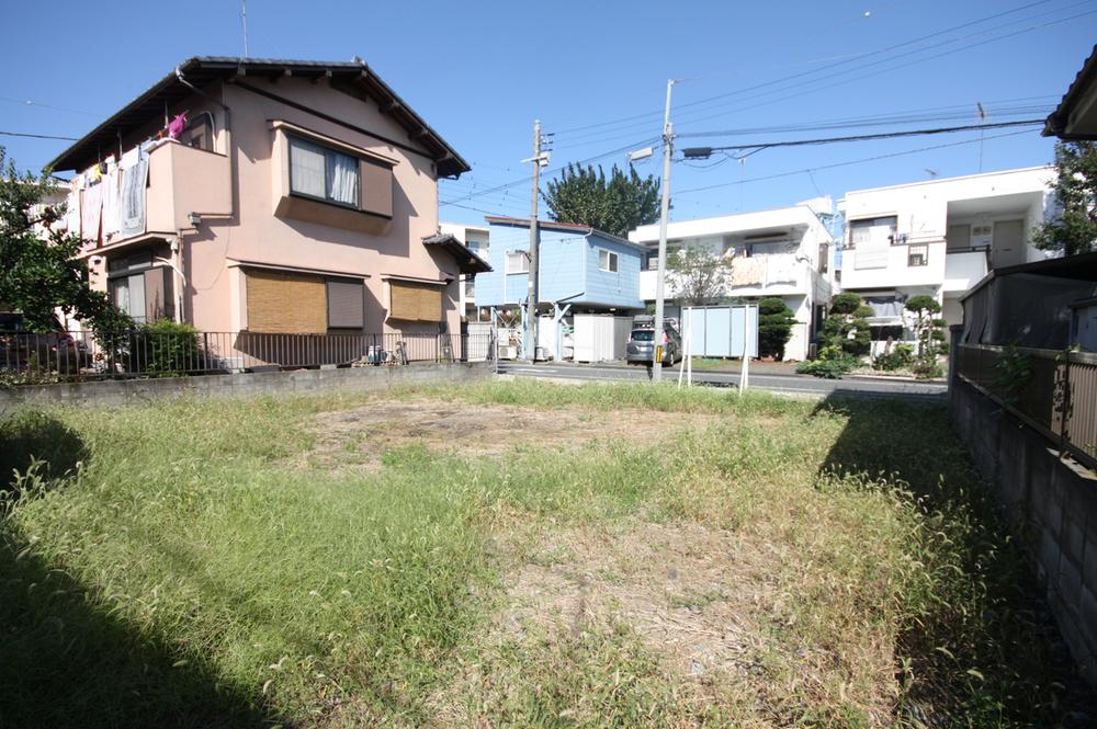 Local land photo. Local (10 May 2013) Shooting