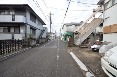 Other. Until the other (Other) 10m