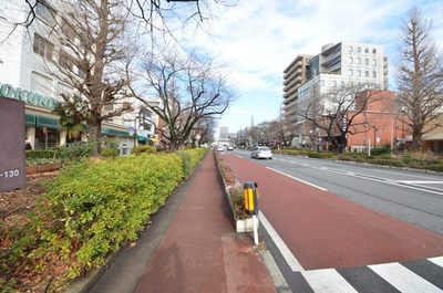 Other. Until the other (Other) 10m