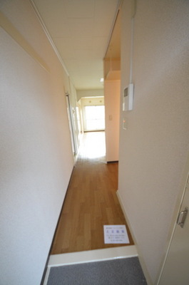 Entrance. ☆ From the front door ☆