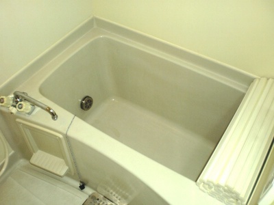 Bath. Reheating function with bathroom