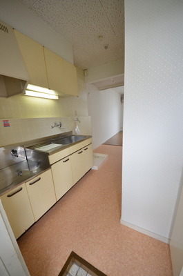 Entrance. ☆ From here is the beginning and end of the day ☆