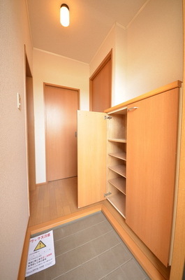 Entrance. ☆ From the front door ☆