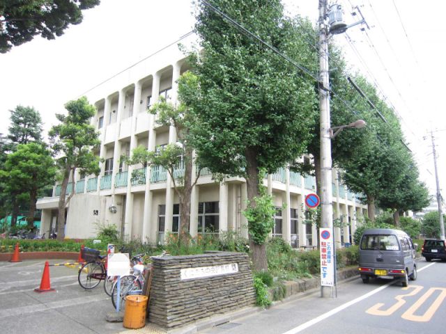 library. 420m to the National Central Library (Library)