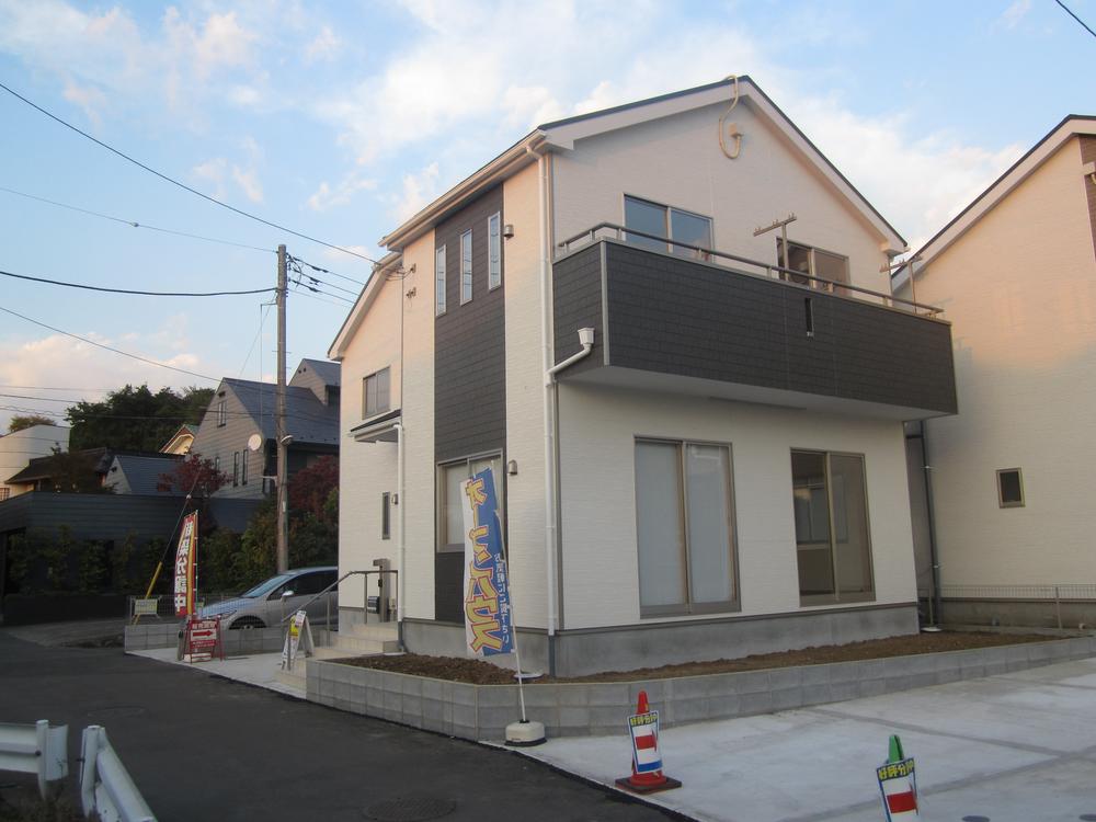 Local appearance photo. ● local appearance Photo: 2013 November shooting