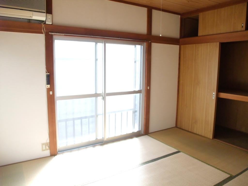 Living and room. Sunny