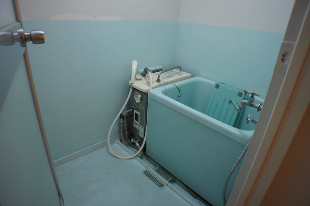 Bath. It is old-fashioned balance kettle. It saves water bill because it add-fired