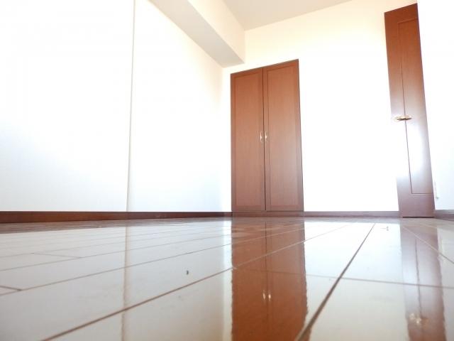 Non-living room