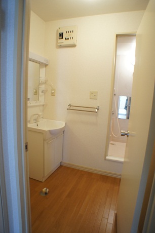 Washroom. Dressing room ・ Washing machine Storage ・ Washroom