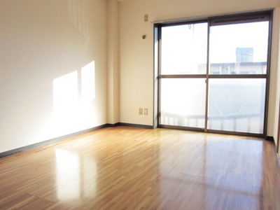 Living and room. It is bright