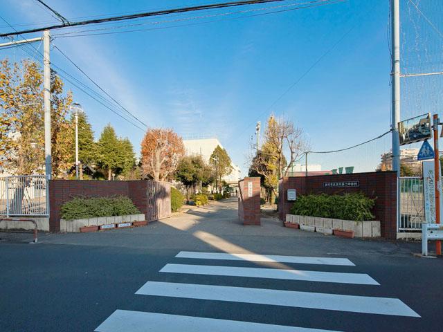 Junior high school. 1080m to National City National second junior high school