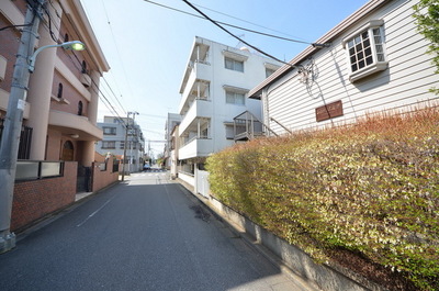 Other. Until the other (Other) 10m