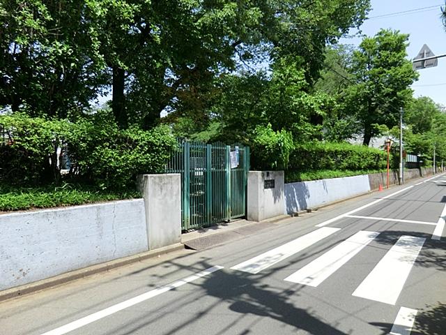 kindergarten ・ Nursery. 316m to the National School University oxalis kindergarten