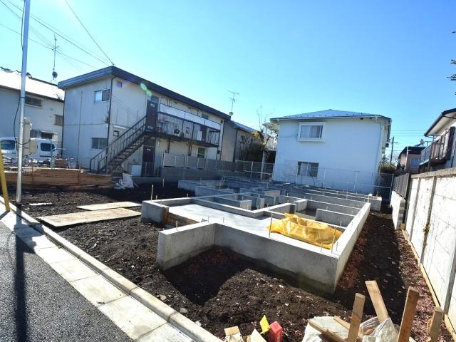 Local photos, including front road. Phase 4 local panoramic view in the National (December 2013) Shooting